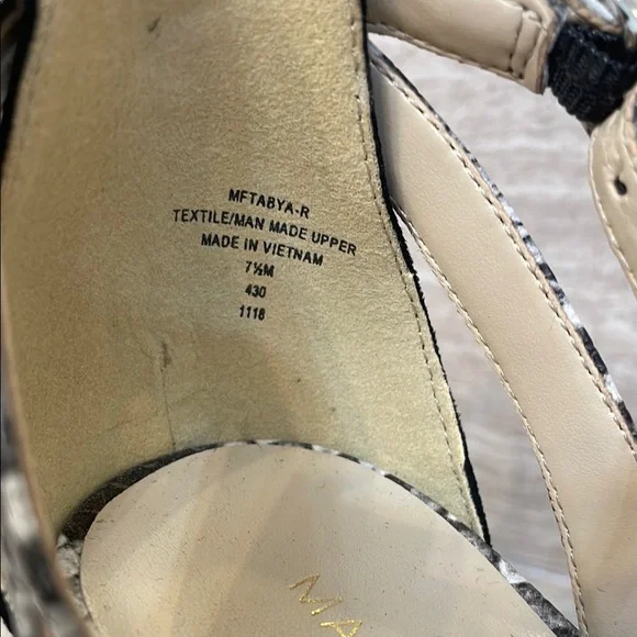 MARC FISHER UEC Size 7.5 Elegant Black Gray Women's Heels Suede Snakeskin - Picture 2 of 10